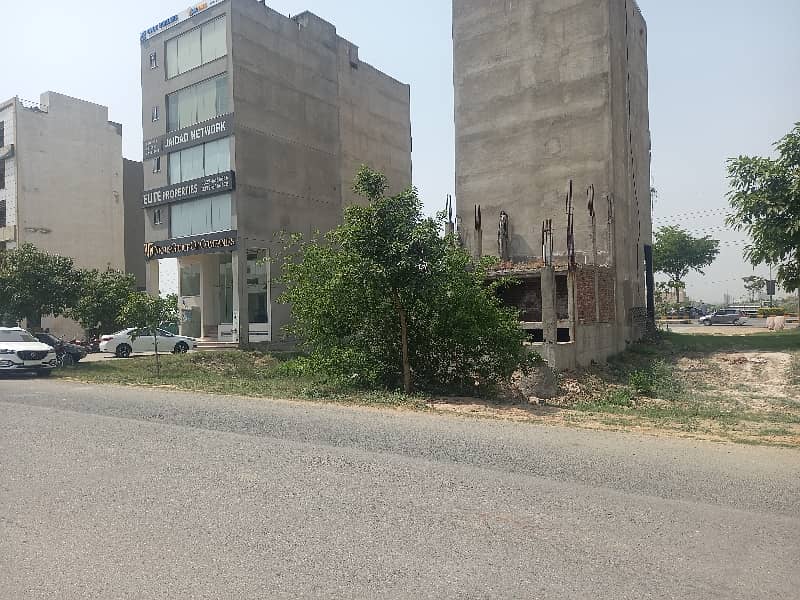 4MARLA COMMERCIAL PLOT ON MB PHASE 6 DHA LAHORE 4