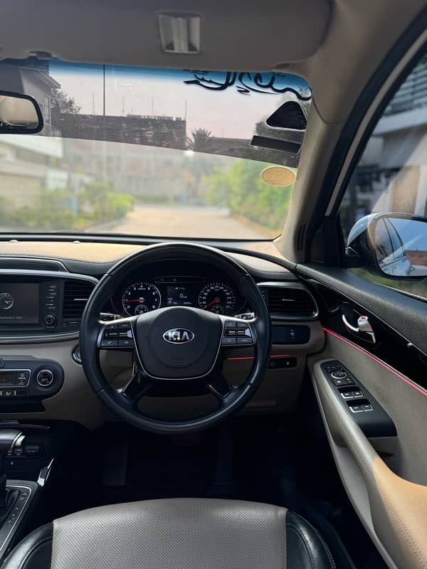 KIA Sorento 2021 9