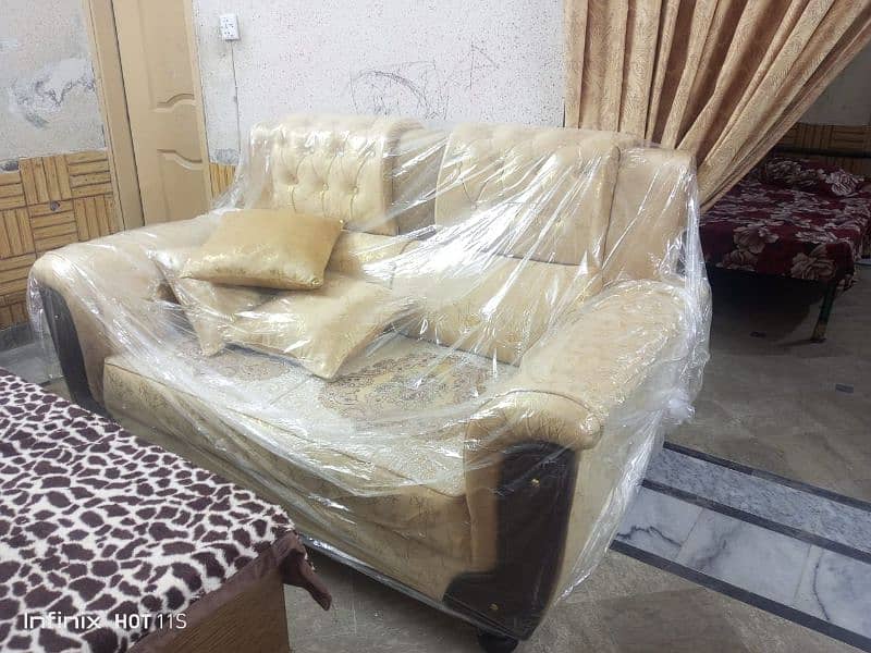 7 seter sofa set for sale 0