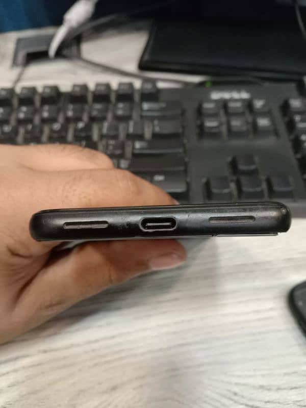 google pixel 4 (Read ad) 4