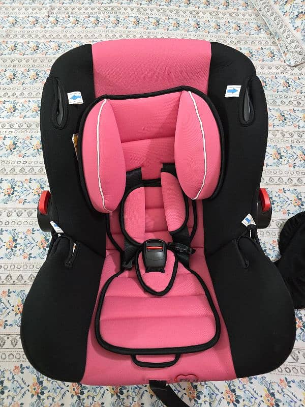 Zubaida's Tinnies Car Seat Pink| Baby Car Seat 5