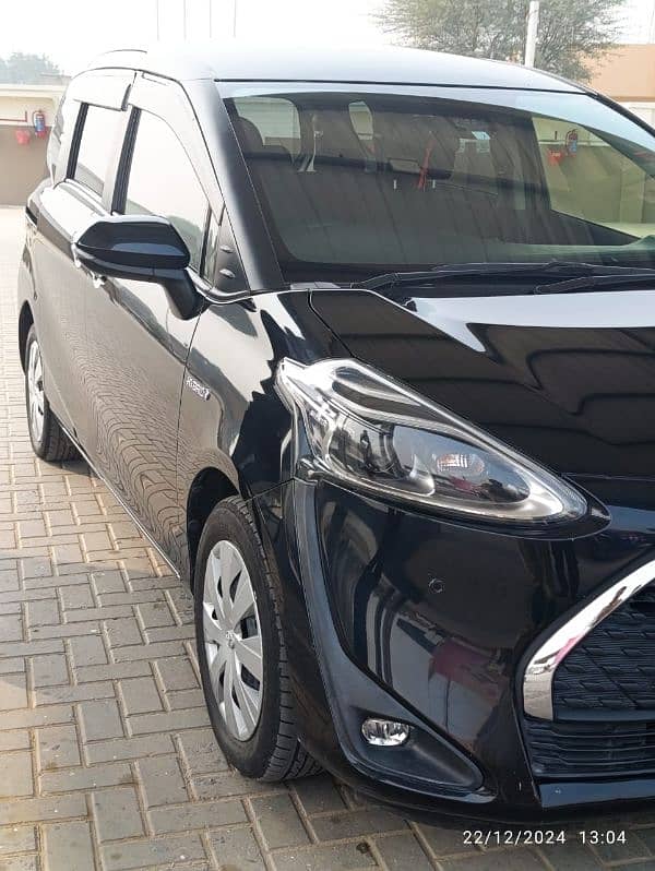 Toyota Sienta 2019 5