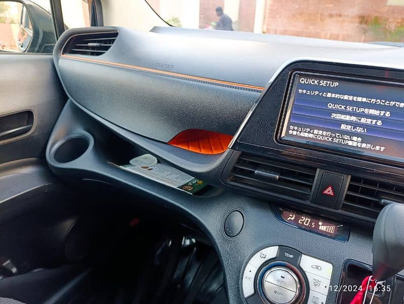 Toyota Sienta 2019 9