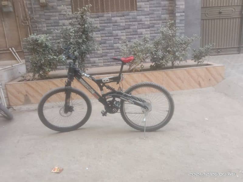 cycle jumping cycle black colour all ok mahmudabad 6 number. 7