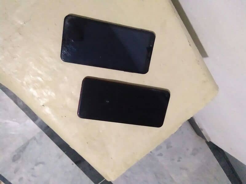 Two mobiles phone for sale 0