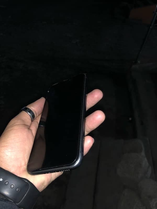 iPhone 11 64 gb 4