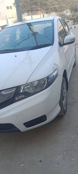 Honda City 2018 1st owner full genuine available for sale urgent 0