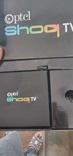 Android tv box Google tv 11 shoq tv box by ptcl 1