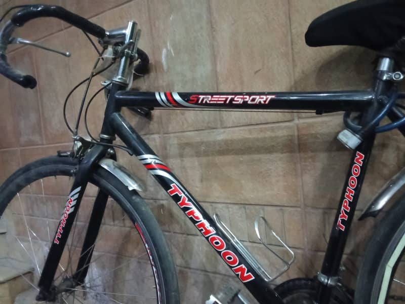 Racing Bi Cycle In Excellend Condition (Urgent Sale) (Negotiable) 3