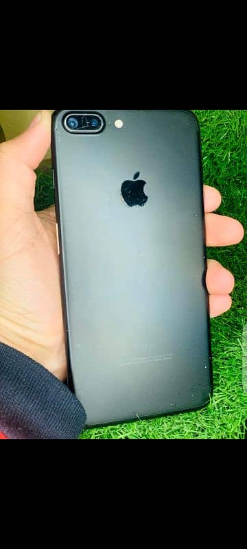 IPHONE 7 PLUS 128GB PTA APPROVED 3