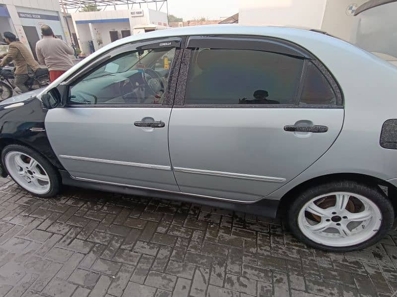 Toyota Corolla Altis 2006 10