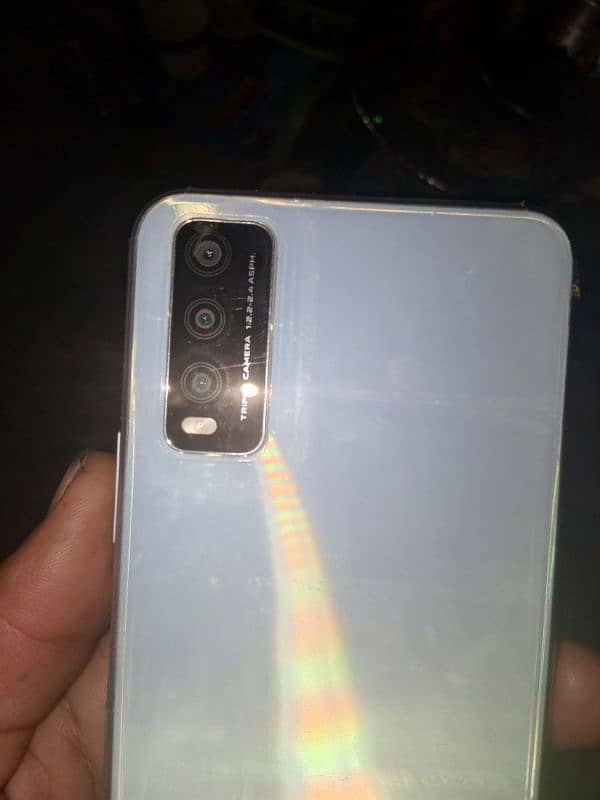 vivo y20 urgent sale 3