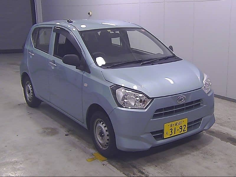 Daihatsu Mira 2021 0