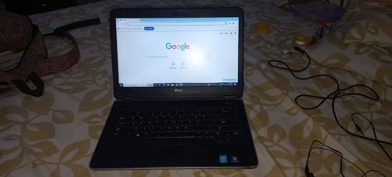 Laptop Dell Latitude E6440 i5 4th gen 9