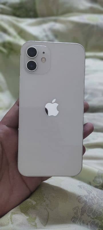 iPhone 12 ( 4 month sim time ) Factory unlocked 0