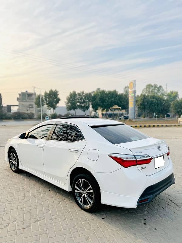 Toyota Altis Grande 2019 3