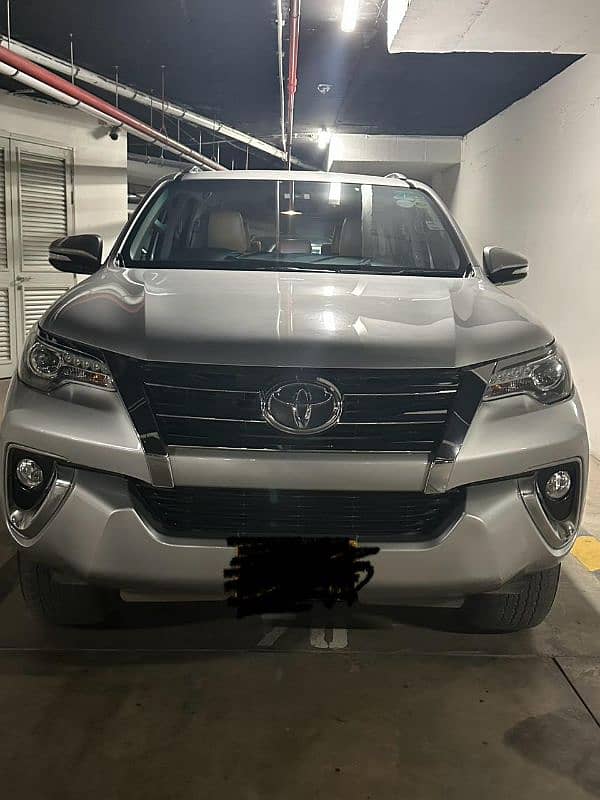 Toyota Fortuner 2017 9