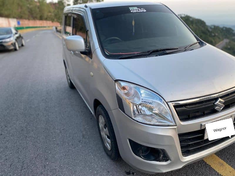 Suzuki Wagon R 2017 3