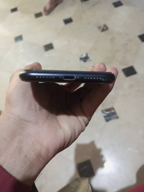 iphone xr not pat ha 3