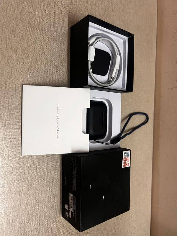 Iphone 13 Pro Max with Airpod Pro 2| 128 GB| 10/10| Factory Unlocked 5