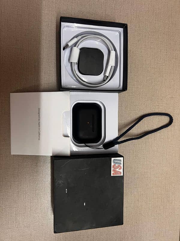 Iphone 13 Pro Max with Airpod Pro 2| 128 GB| 10/10| Factory Unlocked 6