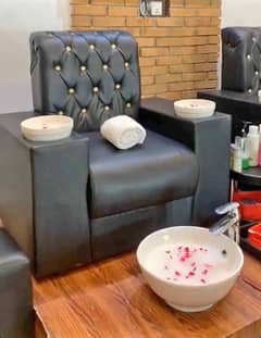 Manicure Pedicure Sofa