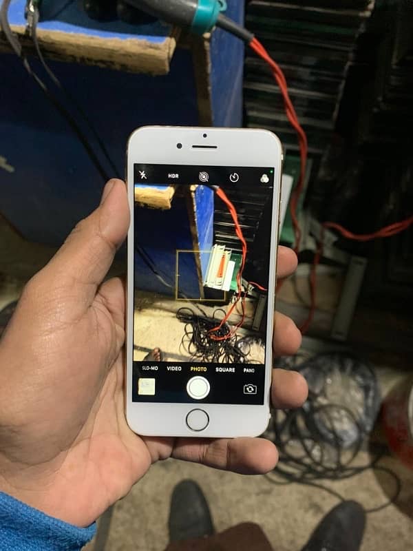 iPhone 6s 64gb non pta 10/9 condition urgent sale 1