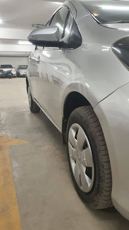 Toyota Vitz 2016 11