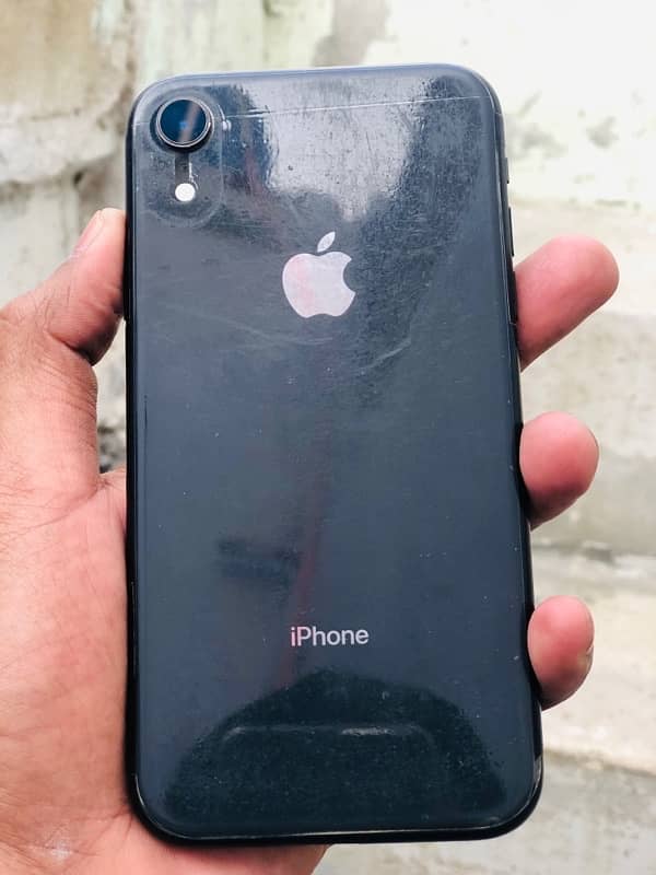 iPhone xr 6