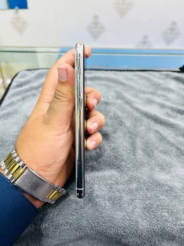 iPhone 11Pro 256gb 2