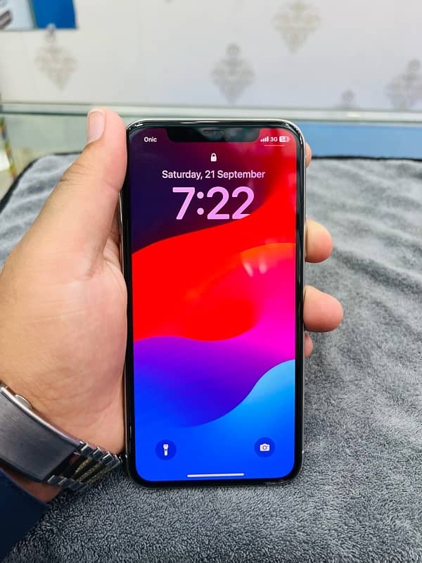 iPhone 11Pro 256gb 5