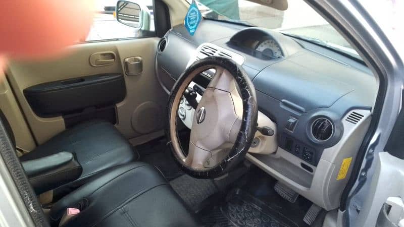 Nissan Otti 2012 7