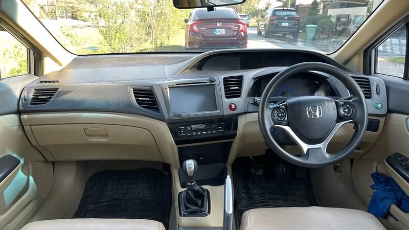 Honda Civic 2013 3