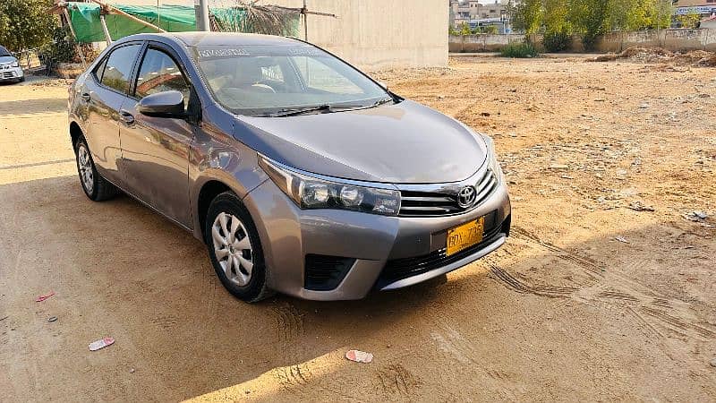 Toyota Corolla GLI 2015 Auto 0