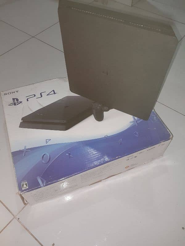 Playstation4 Slim 0