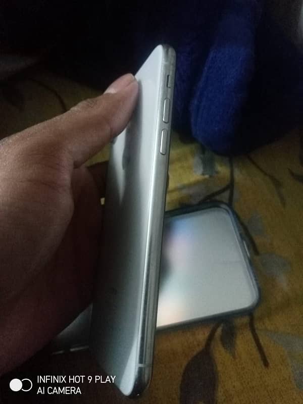 iPhone X 64gb bypass 10 by 10 4