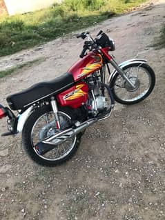 Urgent sale honda 125 21 model