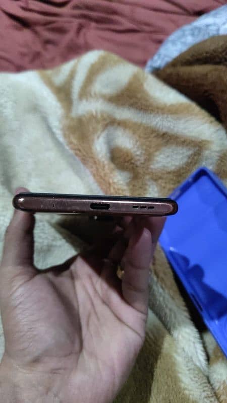 I want to sell my Redmi note 10 pro with box 1