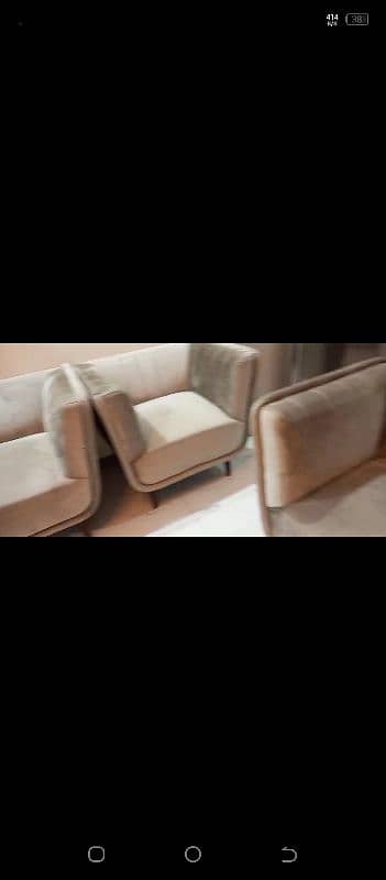 7 seater sofa in good condition 1