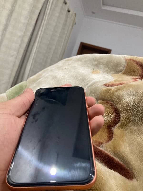 Iphone xr 4