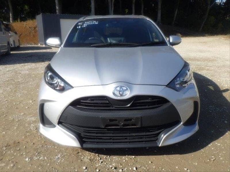 Toyota Yaris X 2020 Hatchback 9