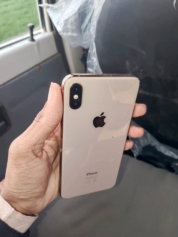 iphone XS MAX 1