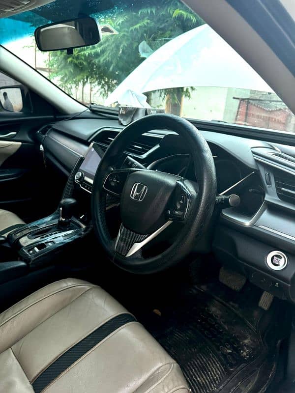 Honda Civic VTi Oriel Prosmatec 2016 UG Full option 9