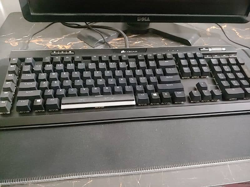 corsair k95 platinum 4