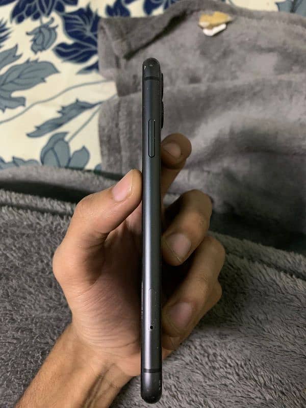 Iphone 11 non pta 2