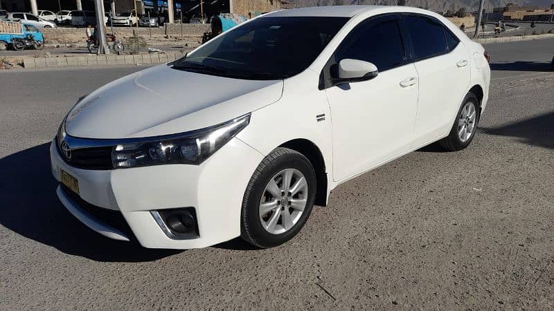 Toyota Corolla Altis 2019 4