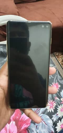 Samsung galaxy S10 plus 8/128 non pta for sale.