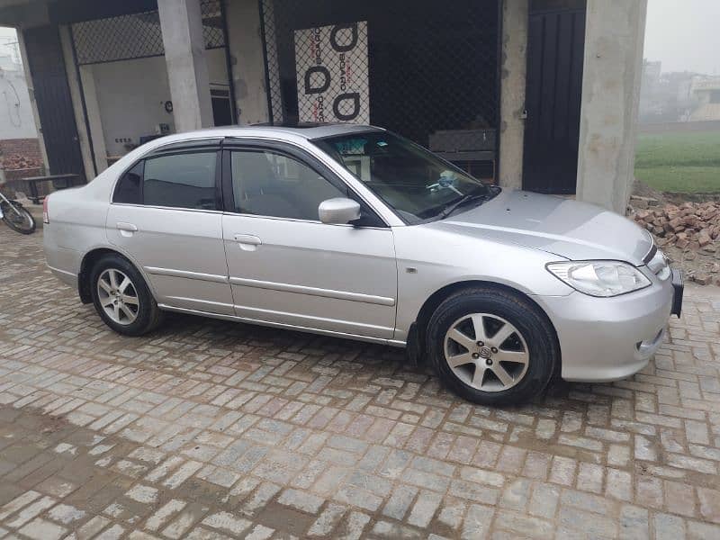 Honda Civic Oriel 2004 11