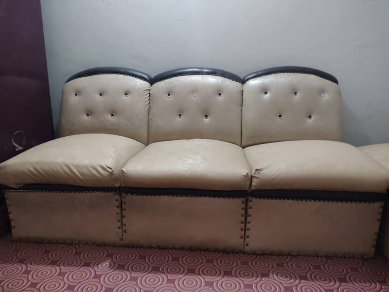 06 Seater Sofa Set for sale - good condition 3