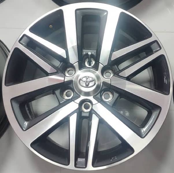 2021 Revo Fortuner Orginal Rims Set 0